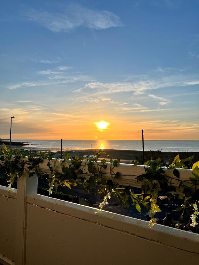 A View Of The Bay- Panoramic Sea Views- Sleeps 4 Apartment Westgate-on-Sea Luaran gambar