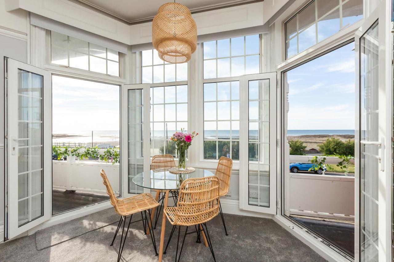 A View Of The Bay- Panoramic Sea Views- Sleeps 4 Apartment Westgate-on-Sea Luaran gambar